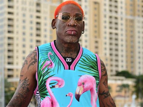 dennis rodman mini skirt|Former NBA Player Dennis Rodman Promenades In。